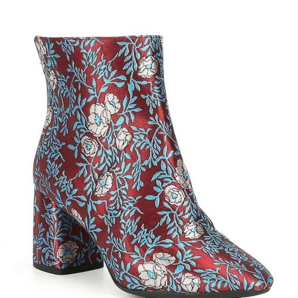 Gianni Bini Shoes - Reduced-Gianni Bini Designer Booties Gianni Bini Shoes - Reduced-Gianni Bini Designer Booties
